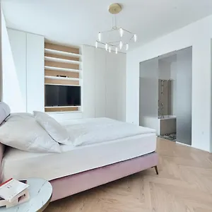 High Heaven Apartament